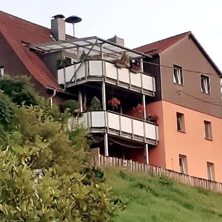 Schoene Und Ruhige Ferienwohnung In Ottendorf Зебниц Экстерьер фото
