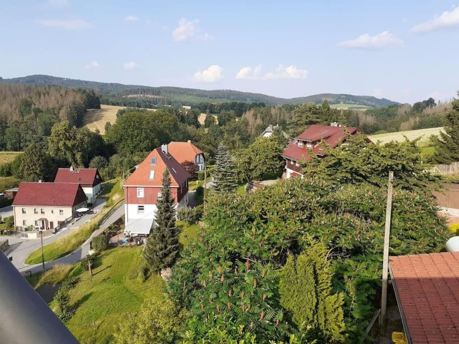 Schoene Und Ruhige Ferienwohnung In Ottendorf Зебниц Экстерьер фото