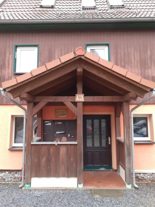 Schoene Und Ruhige Ferienwohnung In Ottendorf Зебниц Экстерьер фото